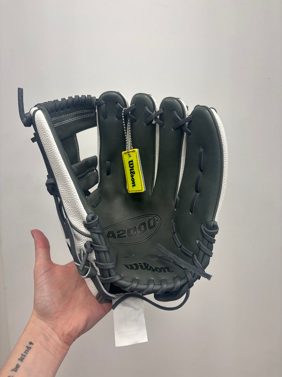 Wilson A2000 Fastpitch Classic 11.75